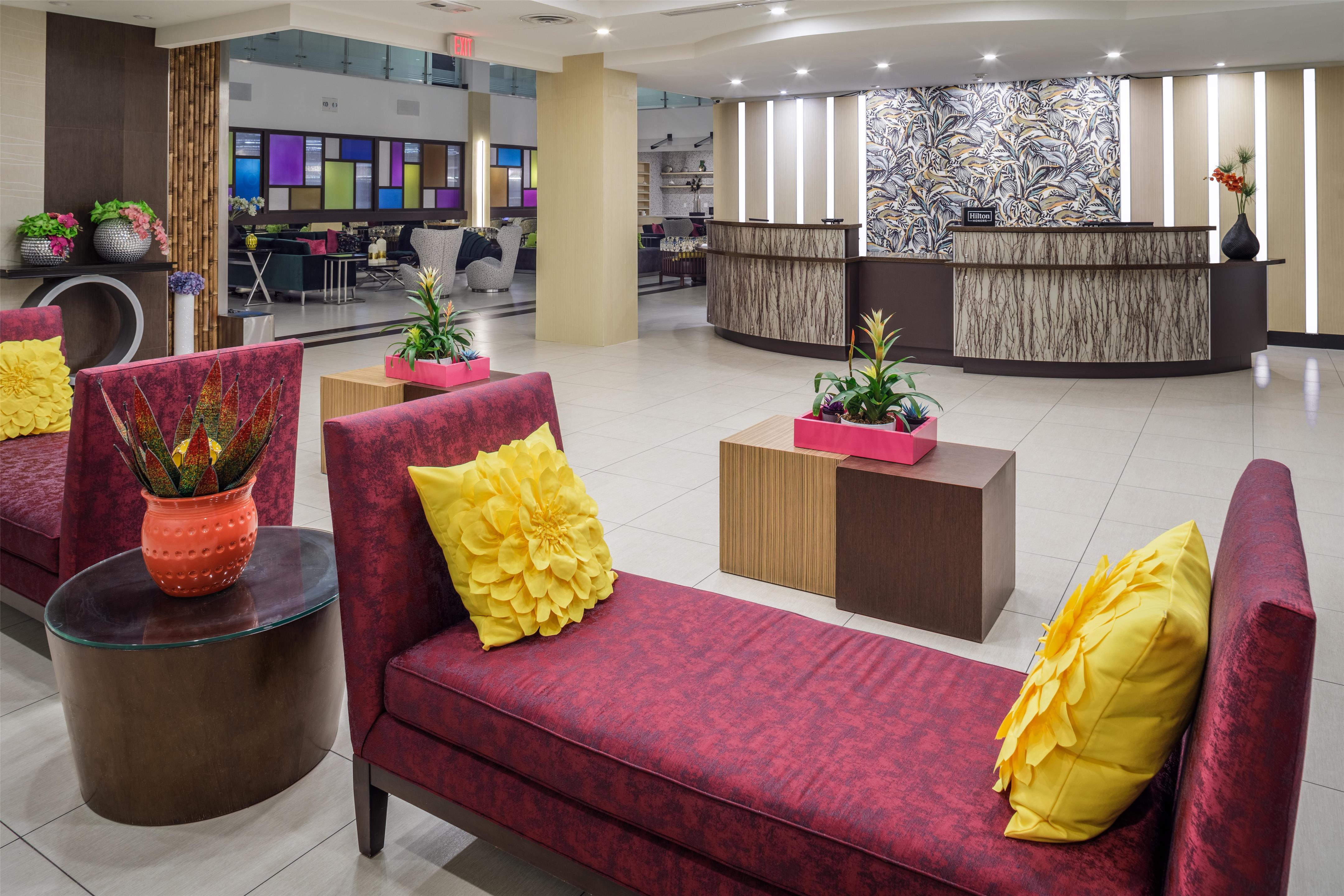 Reception | DoubleTree by Hilton Sarasota Bradenton Airport