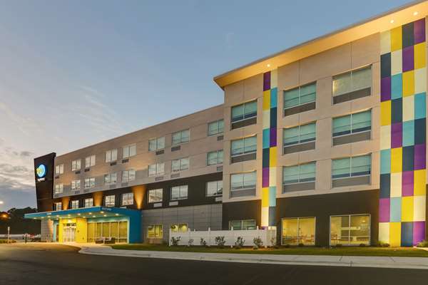 Exterior view - Tru by Hilton Hotel Smithfield - I-95, Exit 95