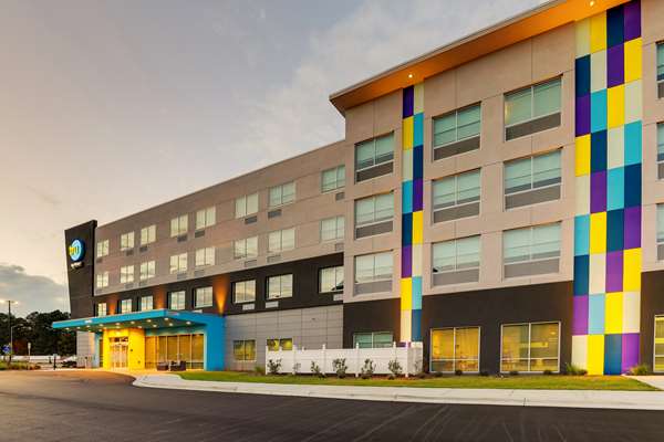 Exterior view - Tru by Hilton Hotel Smithfield - I-95, Exit 95