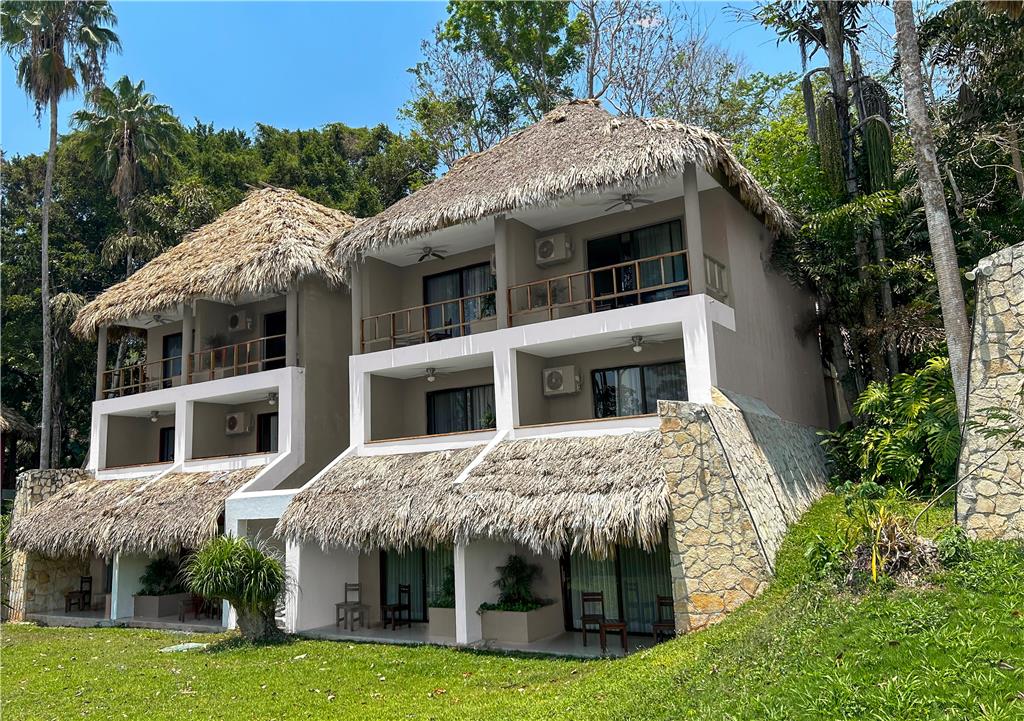 Hotel Camino Real Tikal