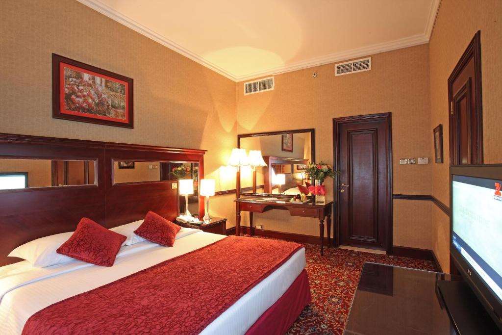 Seaview Hotel