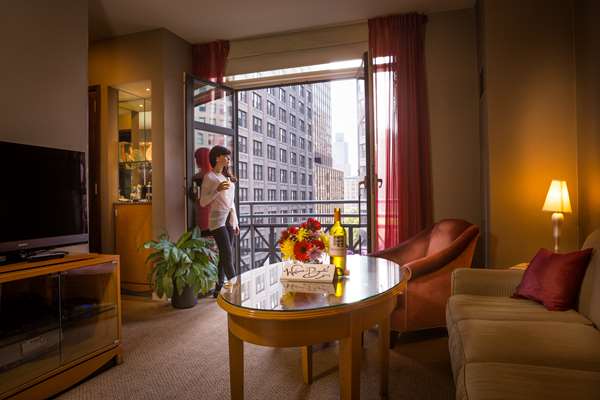 Suite - Hotel Giraffe Midtown Manhattan New York