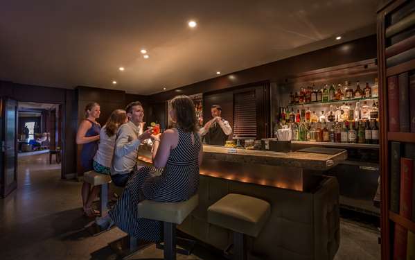 Bar - Library Hotel New York