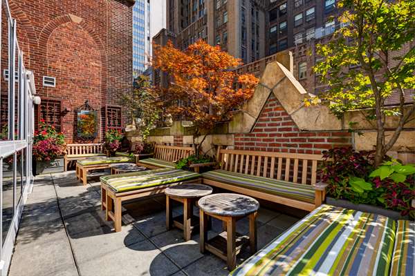  - Library Hotel New York