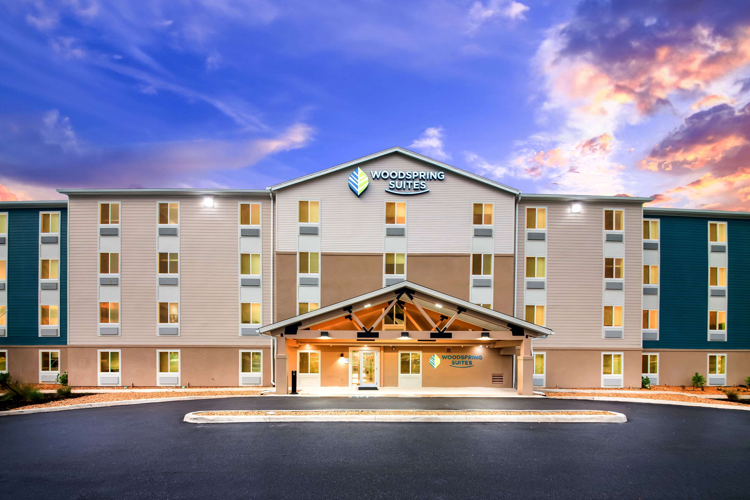 Twilight | WoodSpring Suites Hudson Port Richey