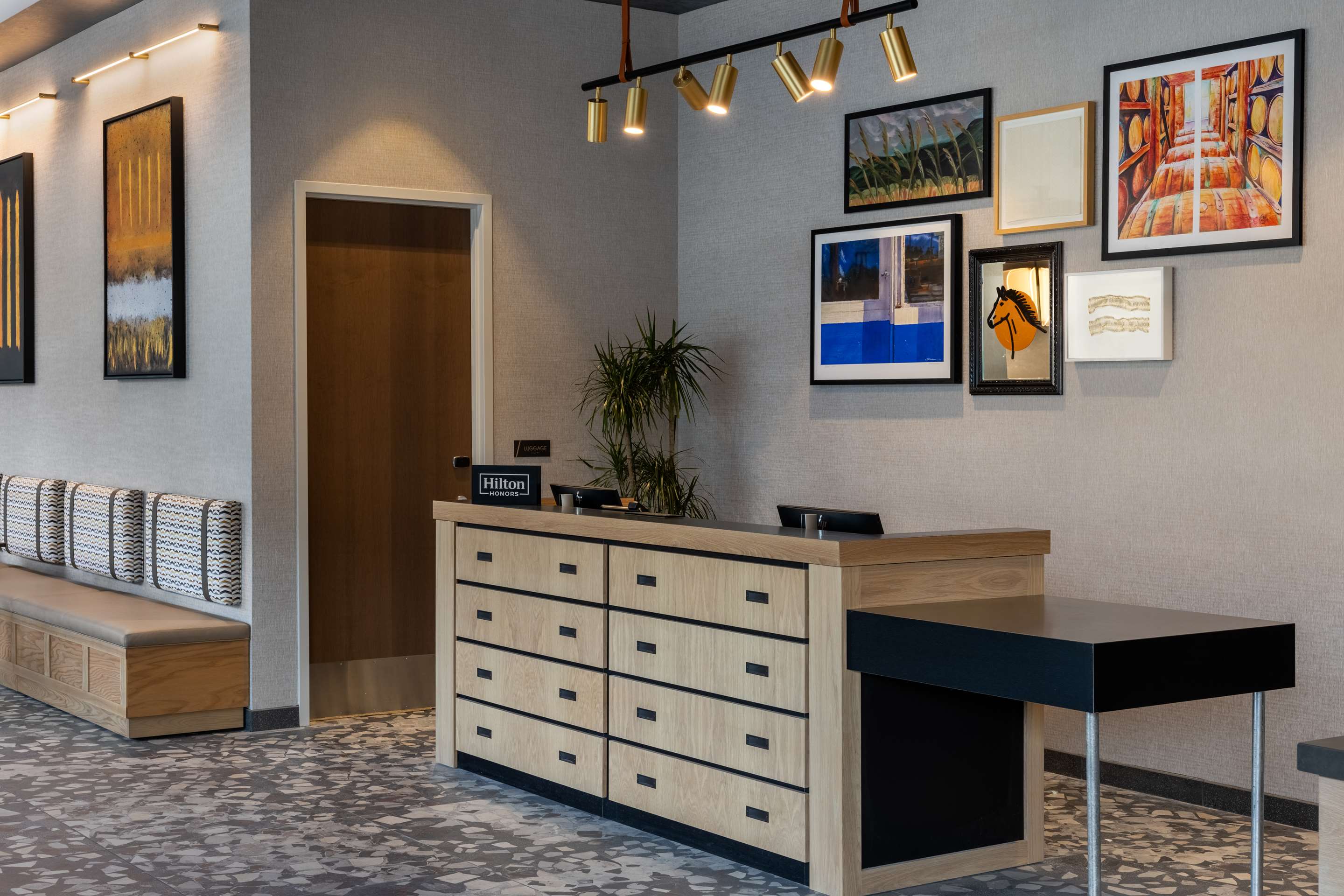 Reception | Tempo By Hilton Louisville Downtown Nulu