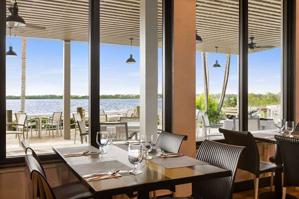 Restaurant - Sandpiper Bay Resort Port St Lucie