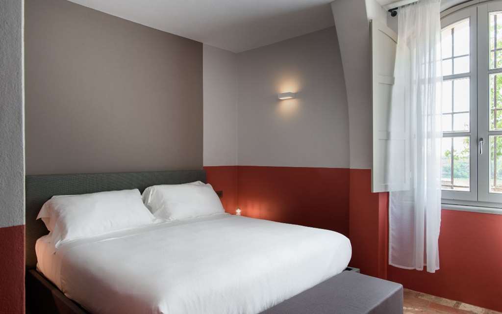 LAQUA VINEYARD-guestroom-Guest Room,Suite,On-Site.jpg
