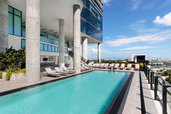 Pool - Elser Hotel & Residences Biscayne Bay Miami