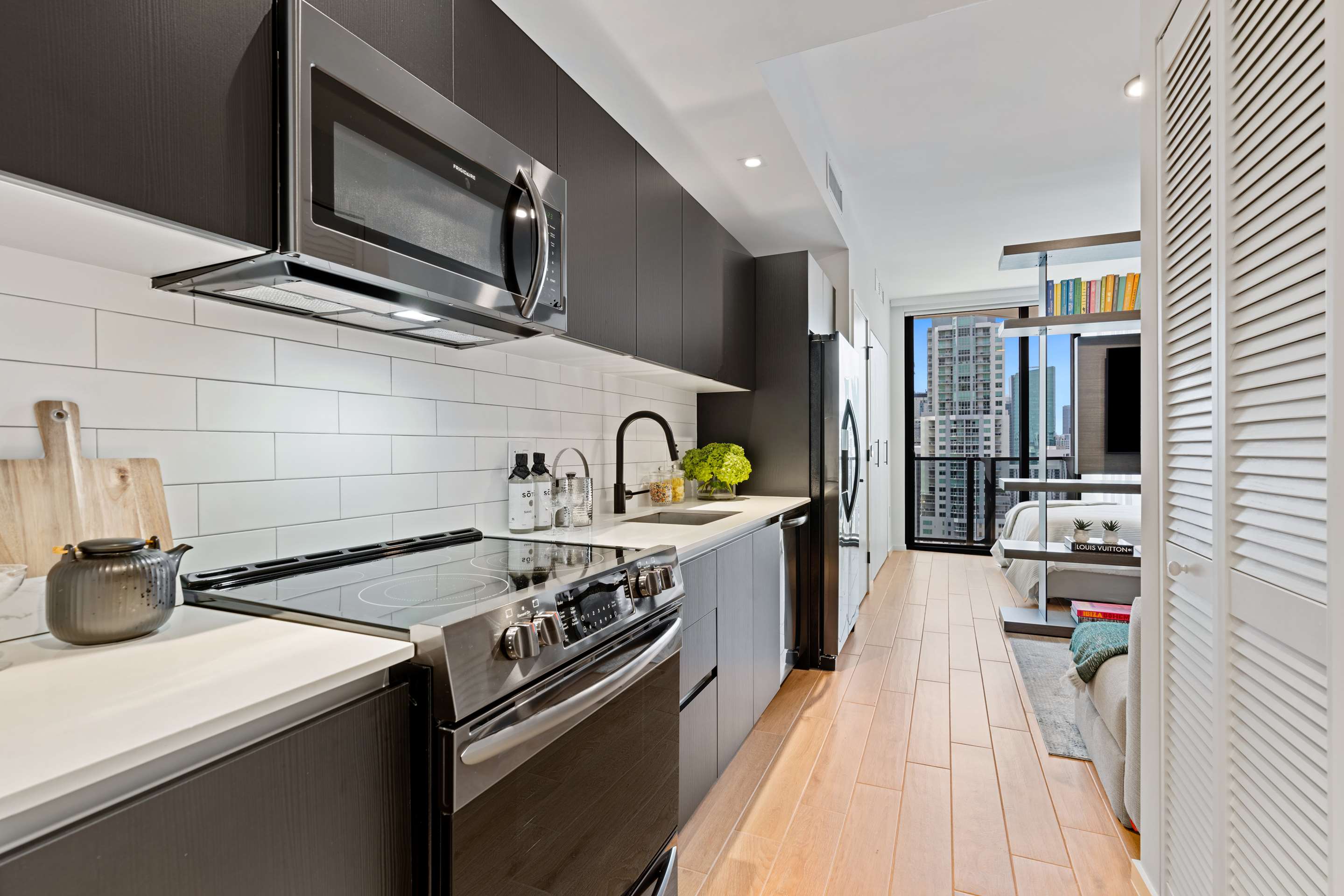 Studio Kitchen