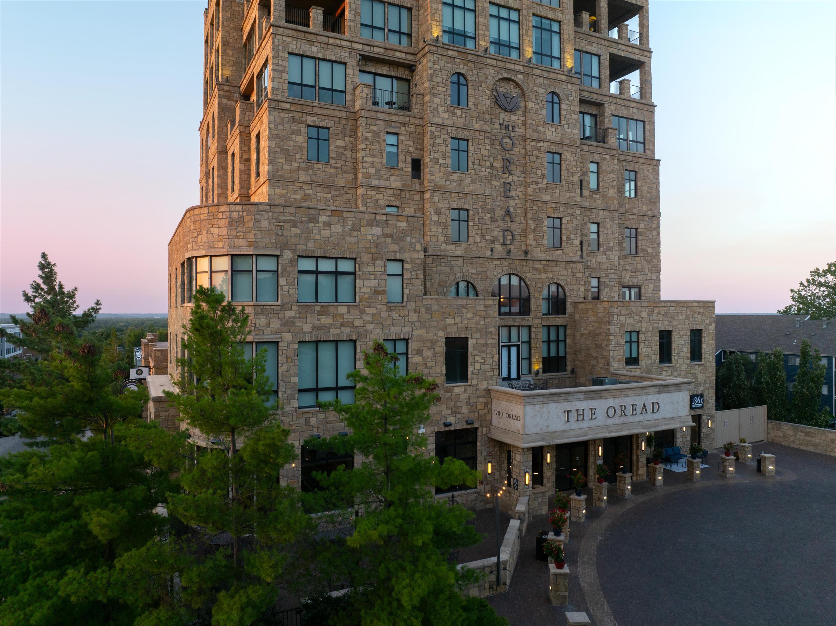 Exterior | The Oread Lawrence, Tapestry Collection by Hilton