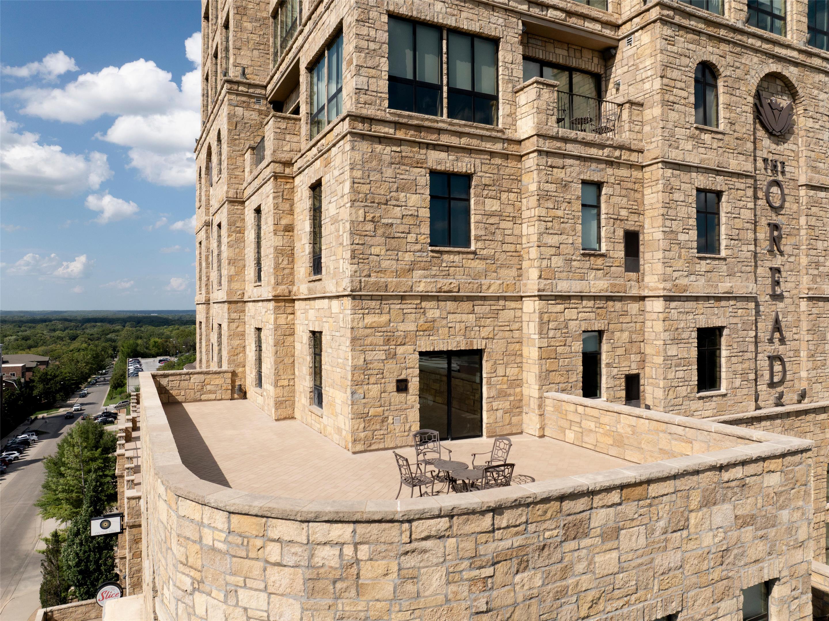 Exterior | The Oread Lawrence, Tapestry Collection by Hilton