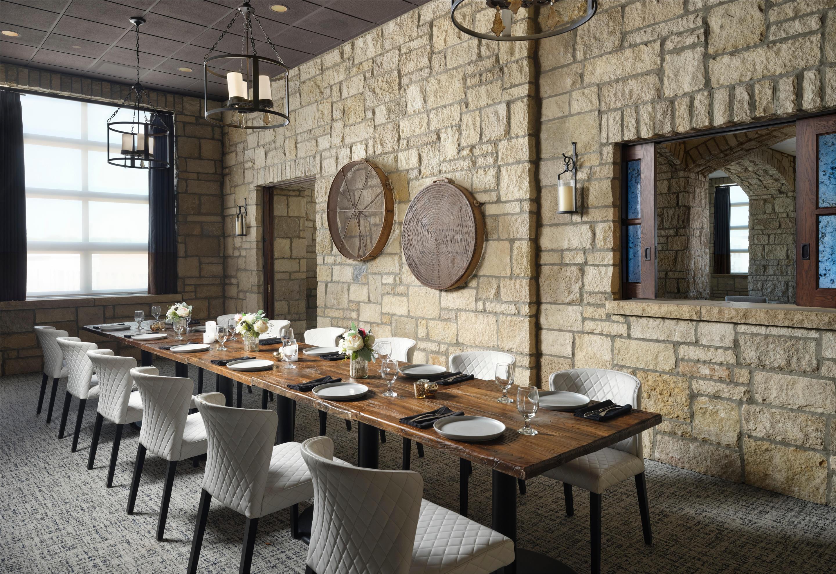 Meeting Room | The Oread Lawrence, Tapestry Collection by Hilton