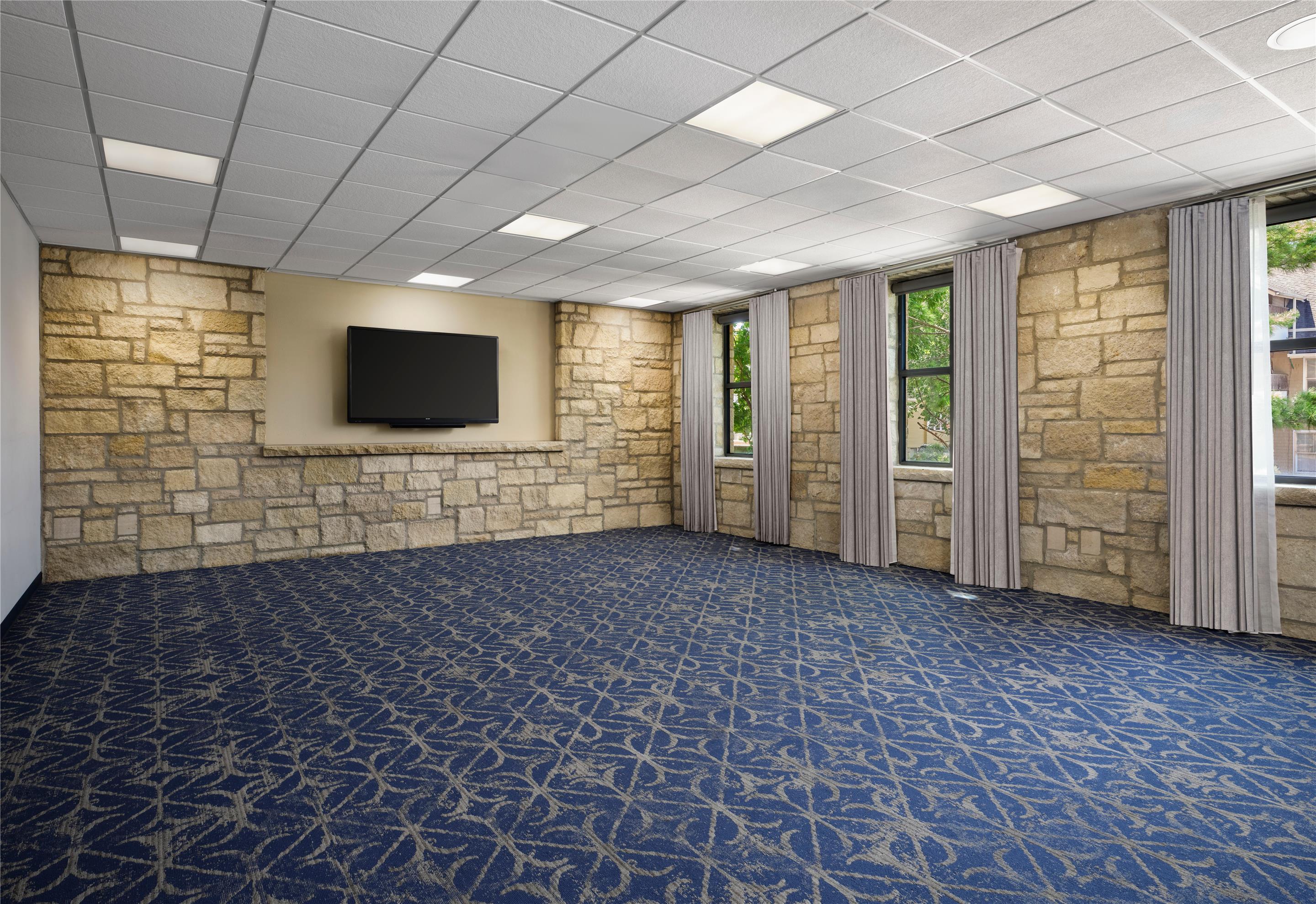 Meeting Room | The Oread Lawrence, Tapestry Collection by Hilton