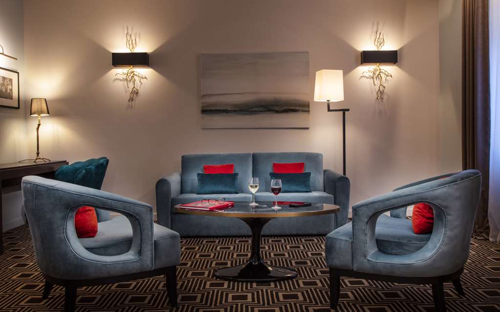 HOTEL BRISTOL GENEVE - Photo 16