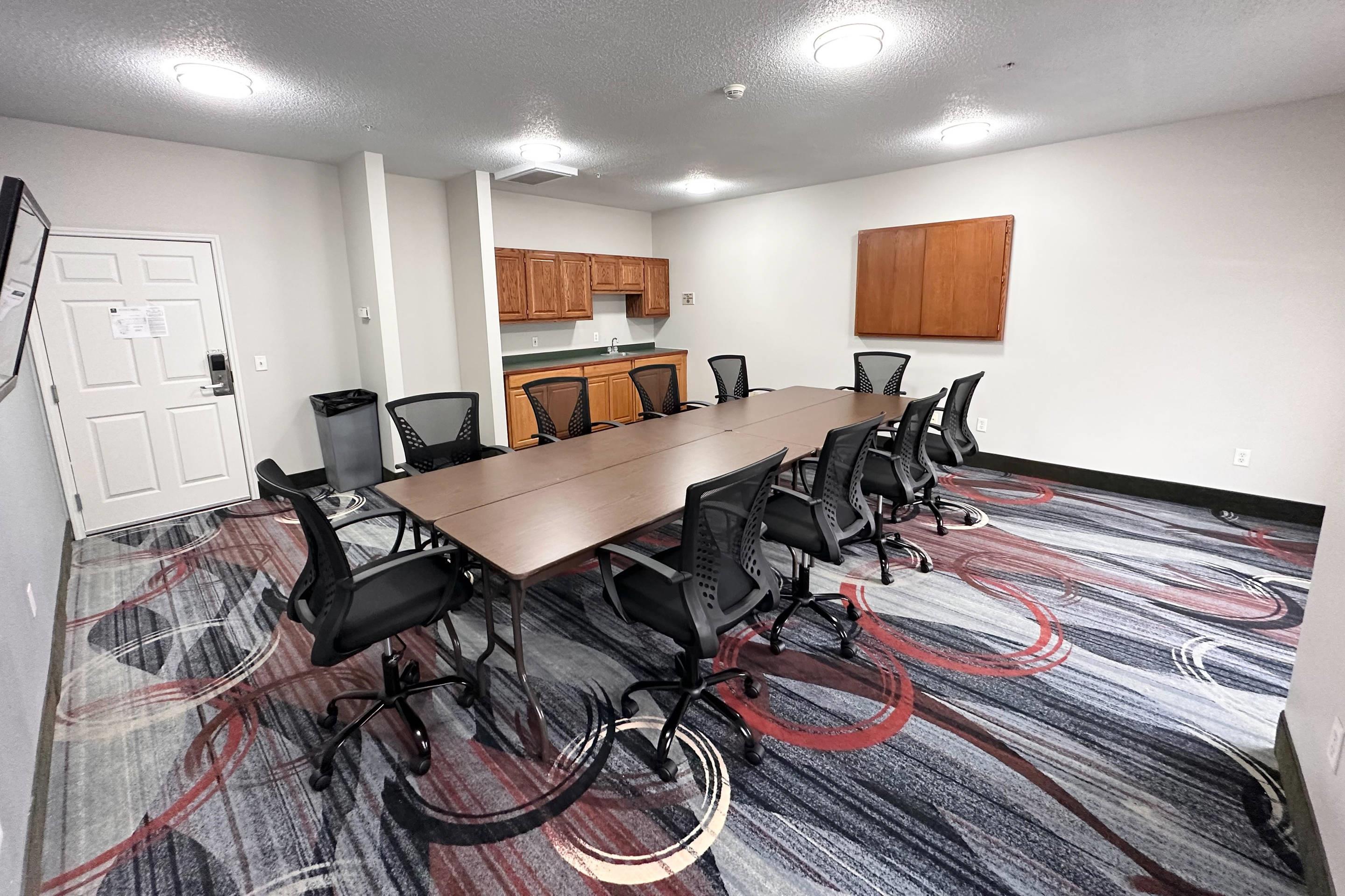 Meeting room | MainStay Suites Madison Airport