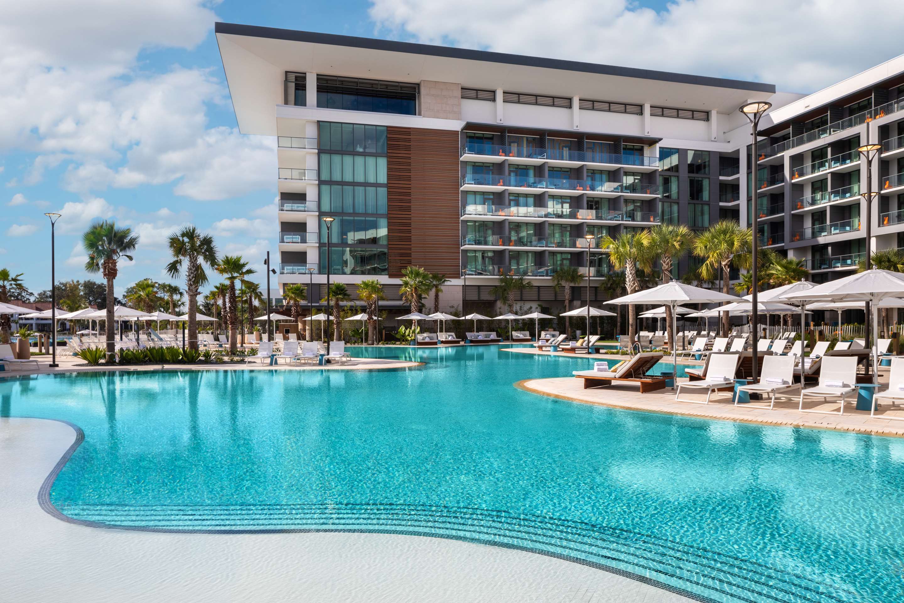 Pool | Conrad Orlando
