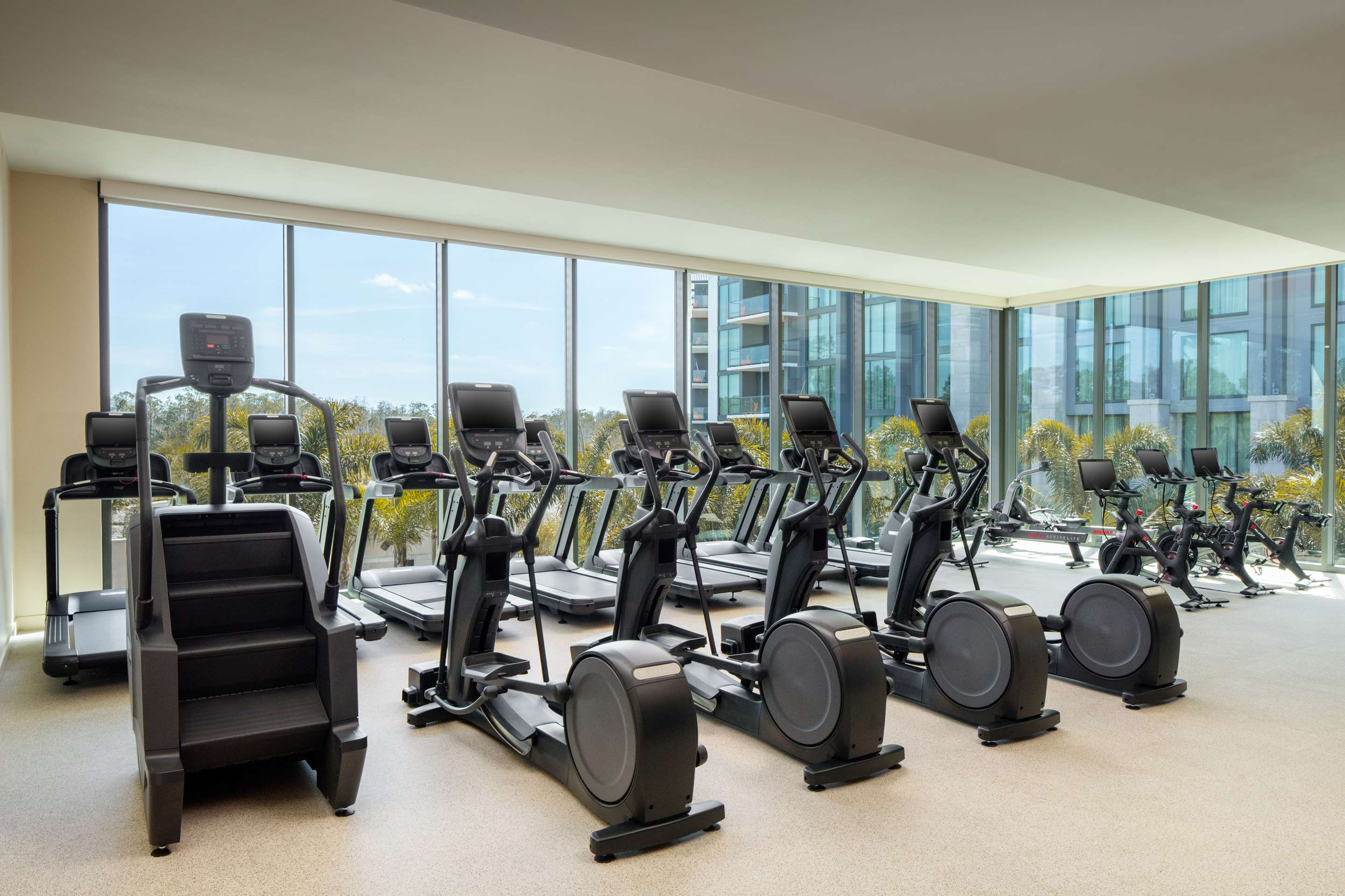 Health club fitness center gym | Conrad Orlando