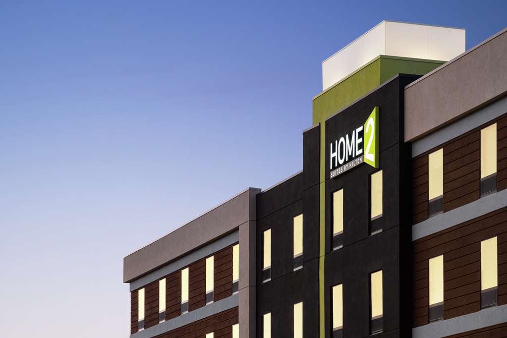 Home2 Suites by Hilton I-25 Central