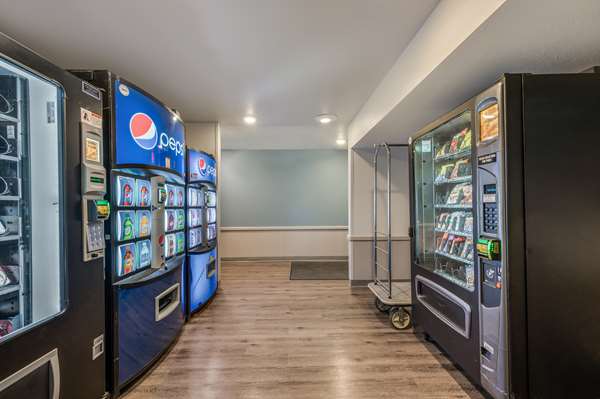  - Extended Stay America Select Suites Bessemer - I-20 & I-59, Exit 108