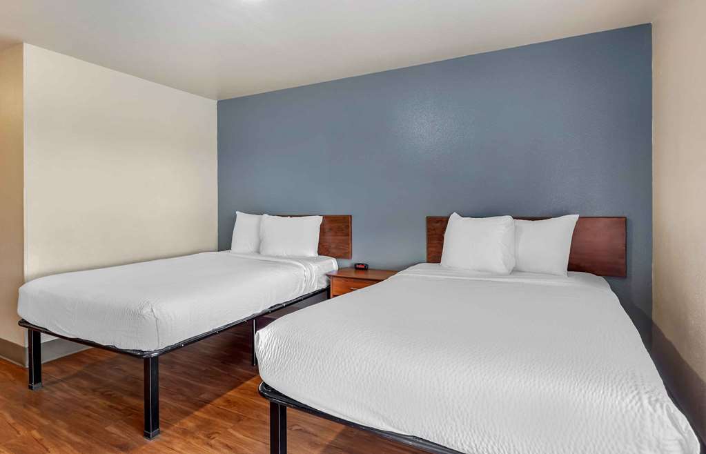 EXTENDED STAY AMERICA SELECT-guestroom-Guest Room,On-Site.jpg