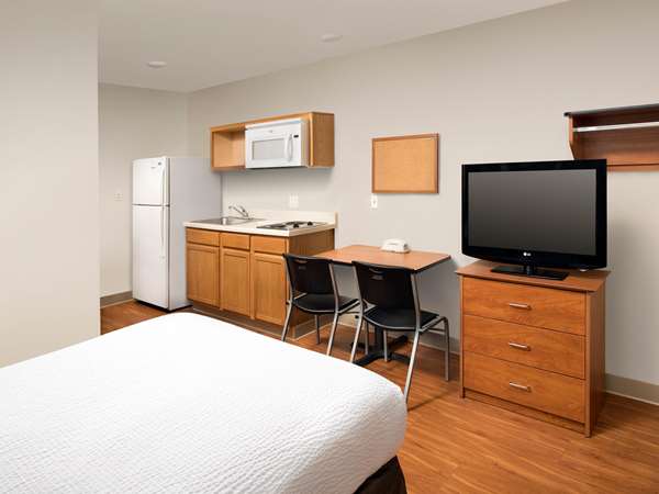  - Extended Stay America Select Suites South Akron