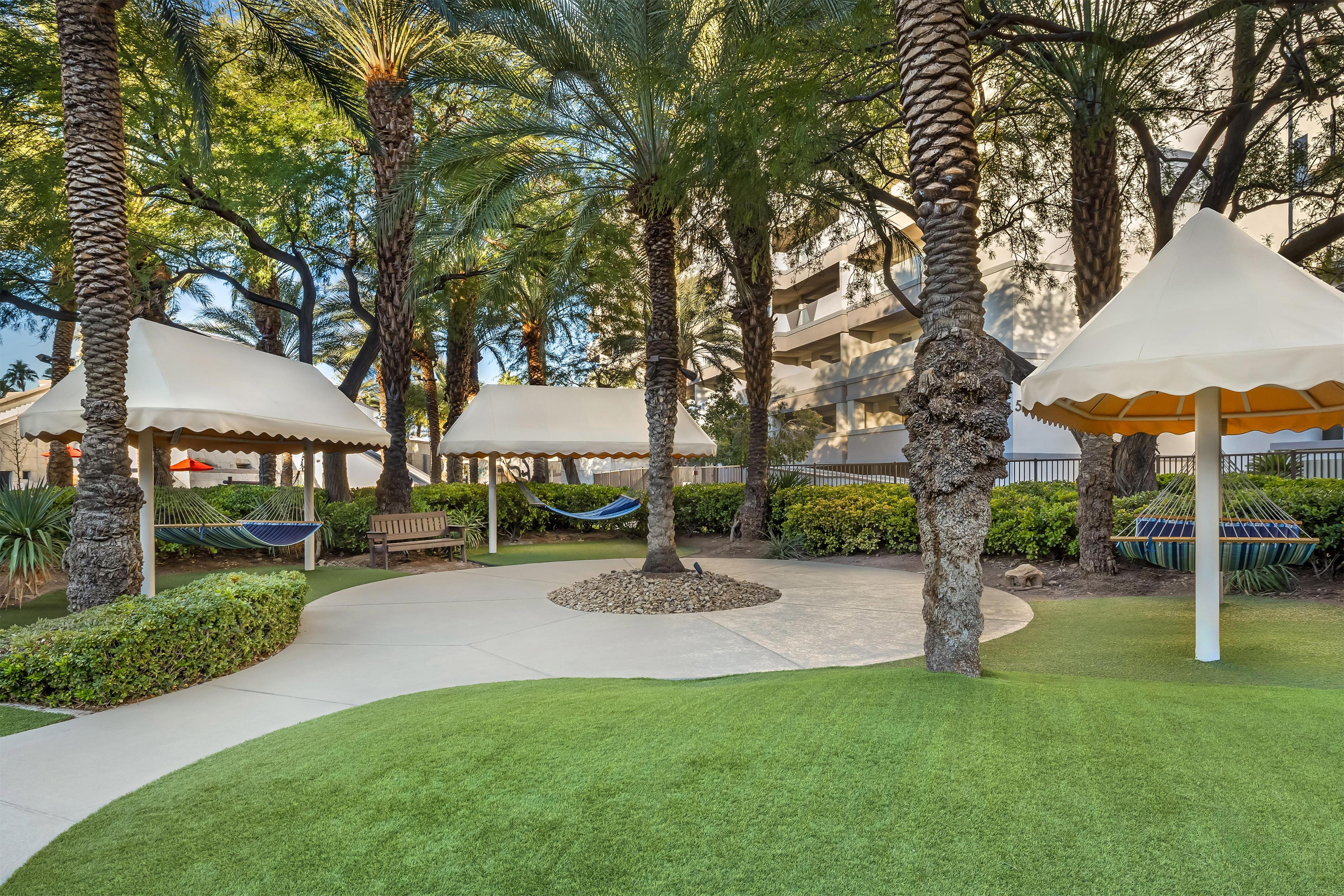 Exterior | Hilton Vacation Club Cancun Resort Las Vegas