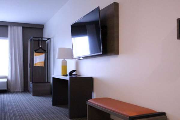 Suite - Comfort Suites Richmond - I-70, Exit 156A