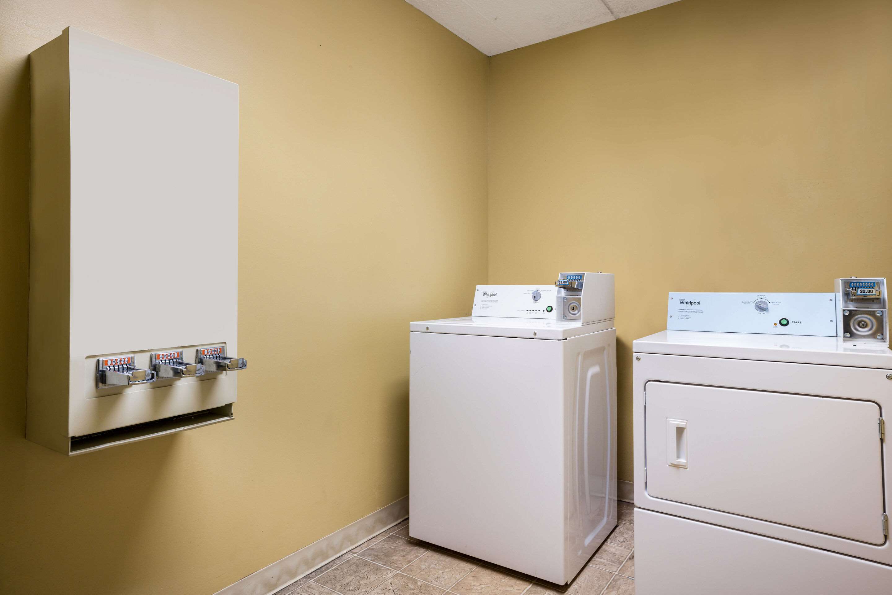 Guest laundry facilities | Suburban Studios Syracuse Fairgrounds