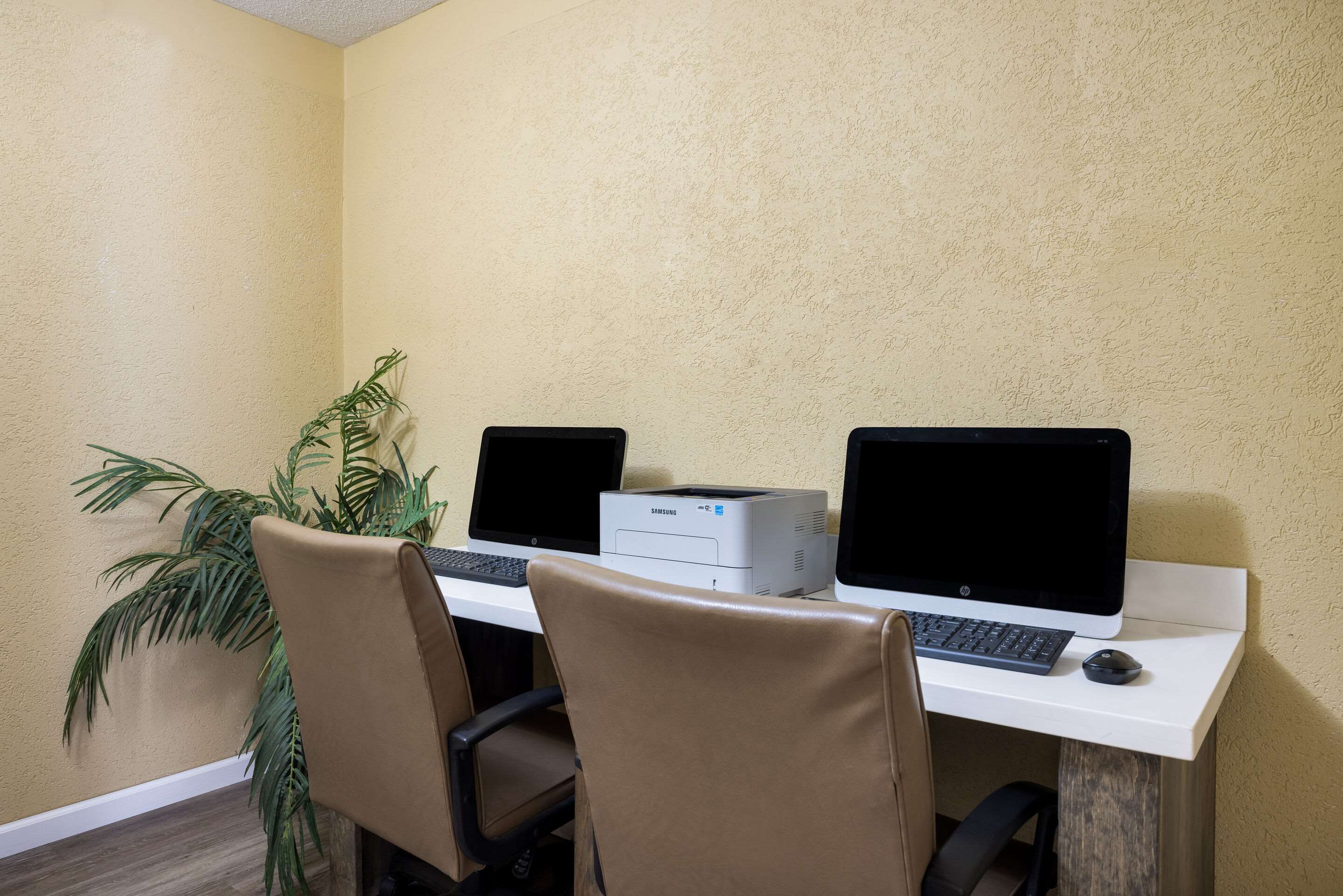 Computer in the lobby | Suburban Studios Syracuse Fairgrounds