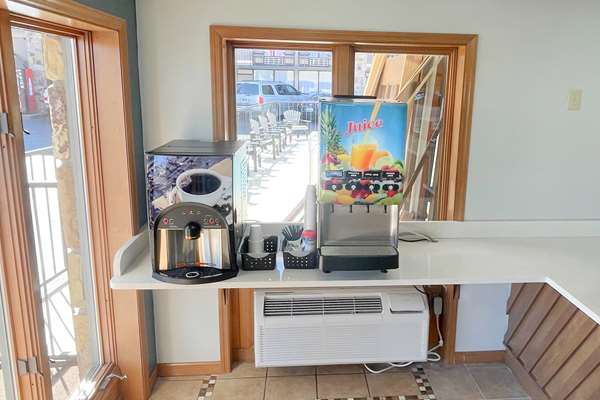 Restaurant - Super 8 Motel Downtown Pigeon Forge