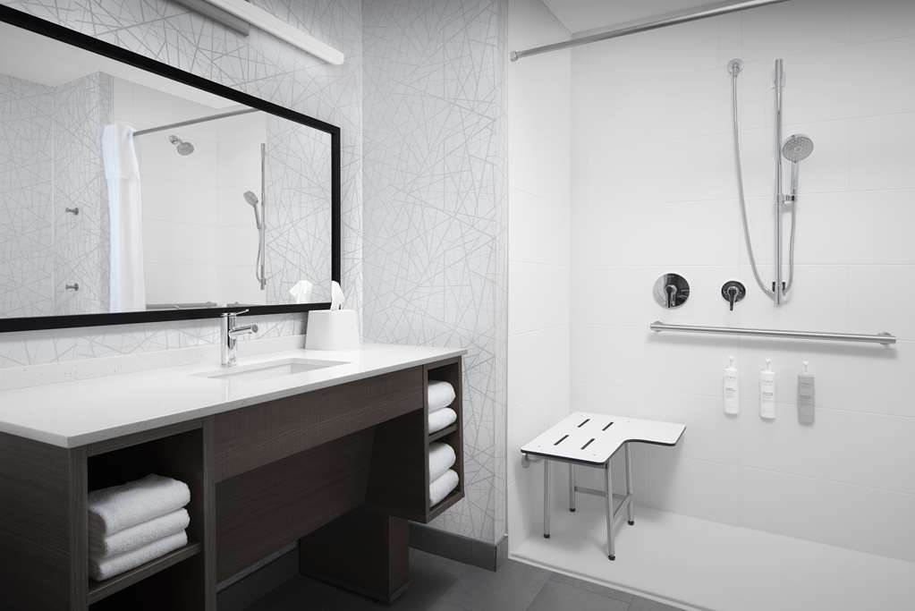 HOME2 SUITES BY HILTON ATHENS I 65-guestroom-Guest Room,Bathroom,On-Site.jpg