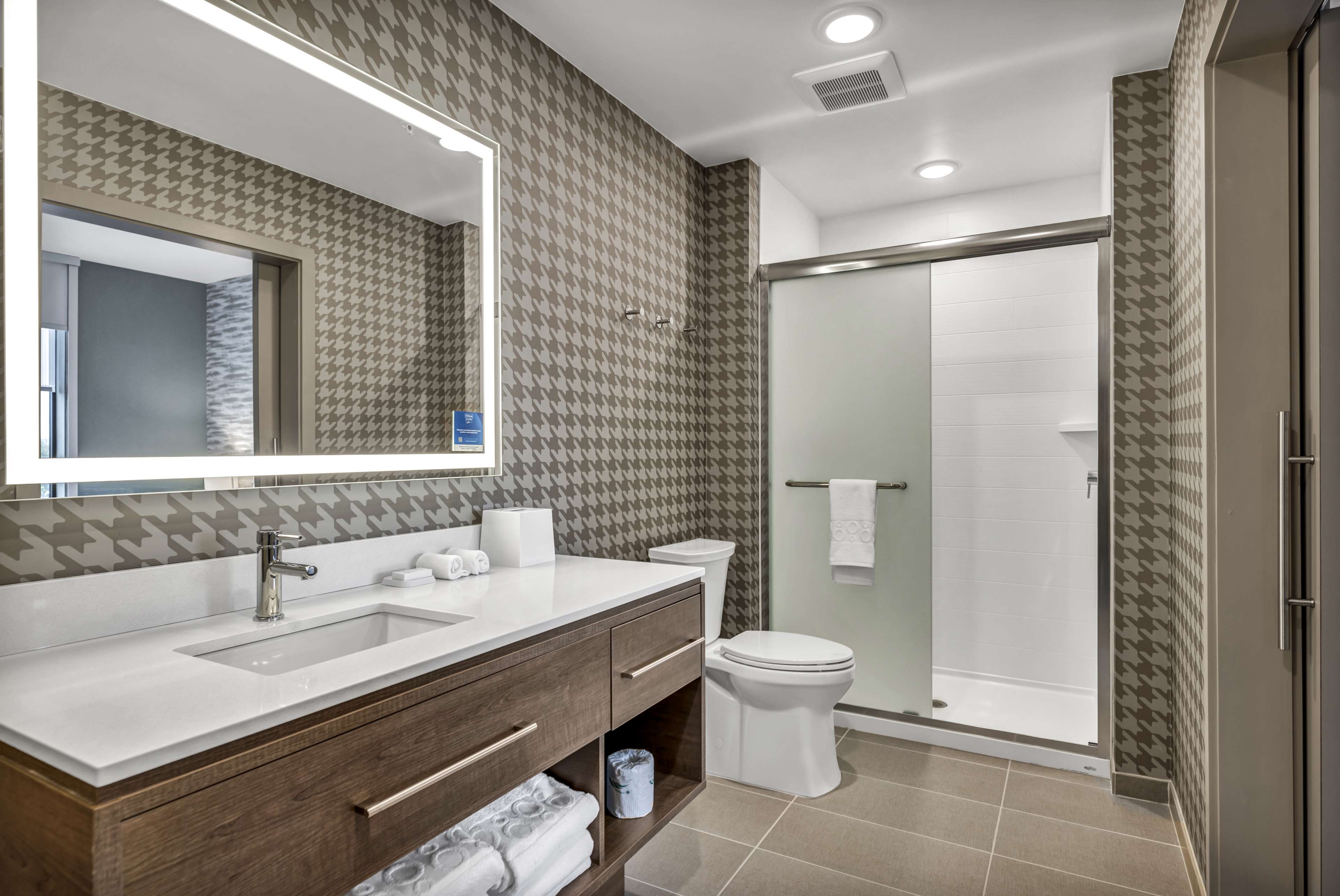 Home2 Suites by Hilton Raleigh State Arena - Tap to explore photos