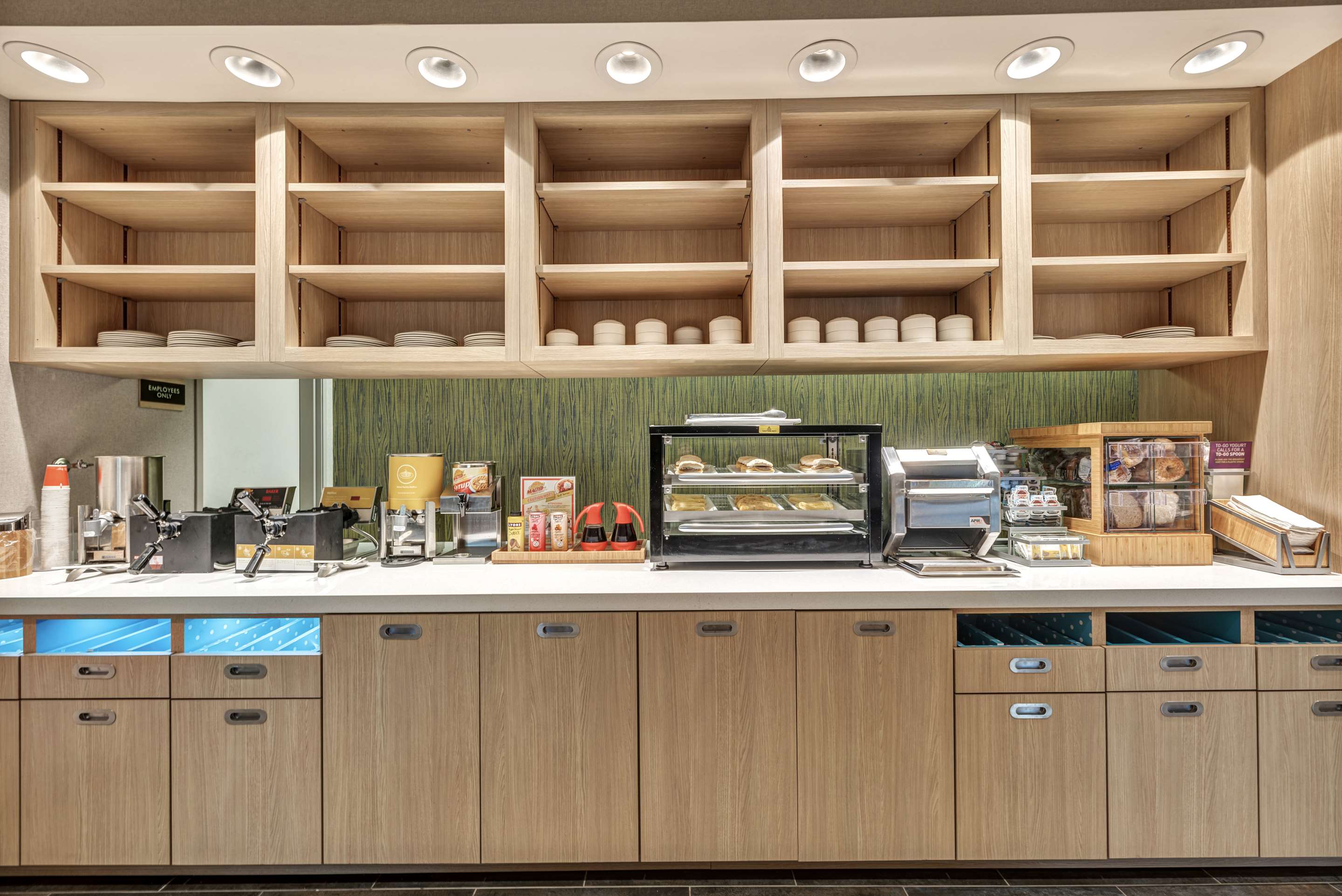 Breakfast Area | Home2 Suites by Hilton Raleigh West Lenovo Center