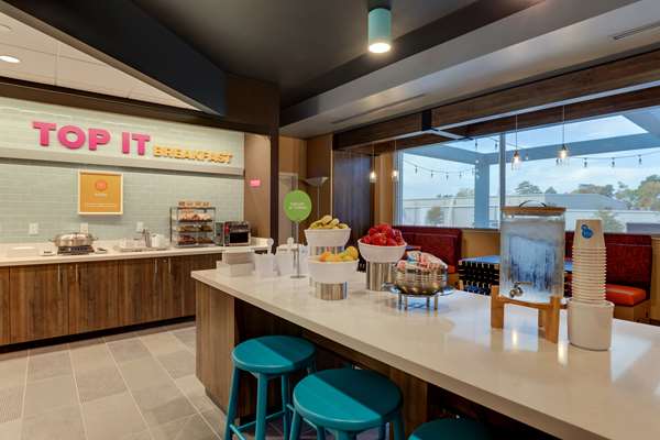 Amenities - Tru by Hilton Hotel Garner - I-40, Exit 306