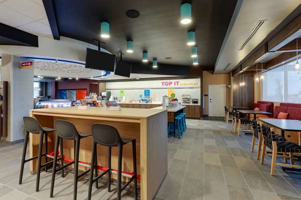 Amenities - Tru by Hilton Hotel Garner - I-40, Exit 306