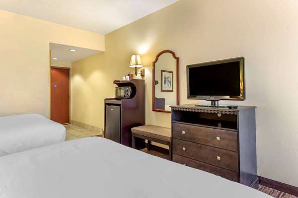  - Wingate by Wyndham Hotel Buckhannon