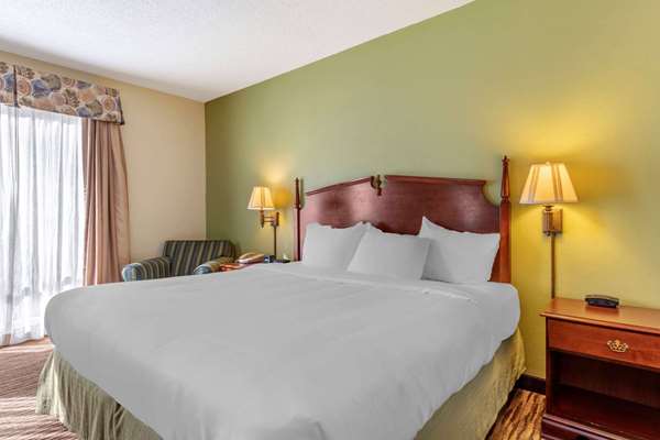  - Wingate by Wyndham Hotel Buckhannon