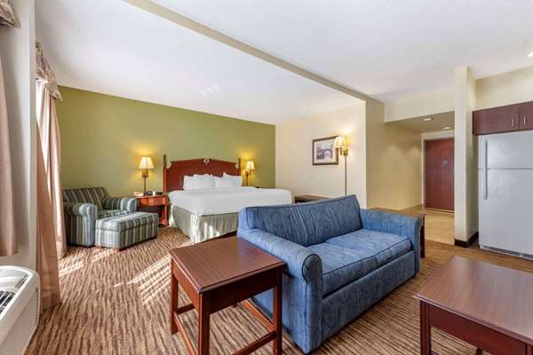  - Wingate by Wyndham Hotel Buckhannon