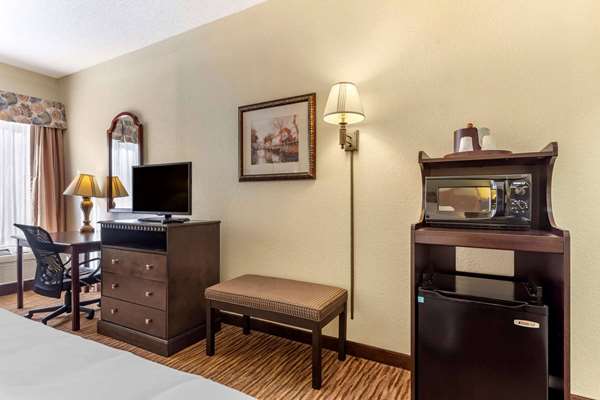  - Wingate by Wyndham Hotel Buckhannon