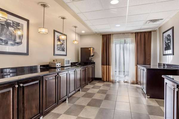  - Wingate by Wyndham Hotel Buckhannon