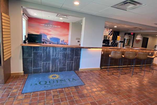 On-Site,Lobby,Reception