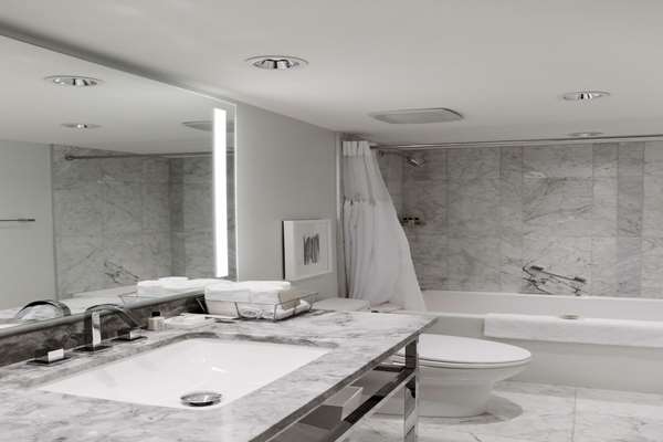  - James Hotel Saskatoon