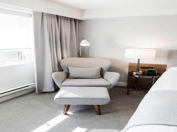  - James Hotel Saskatoon