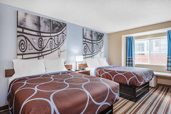  - Super 8 Hotel Joliet - I-80, Exit 130B