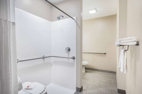  - Super 8 Hotel Joliet - I-80, Exit 130B