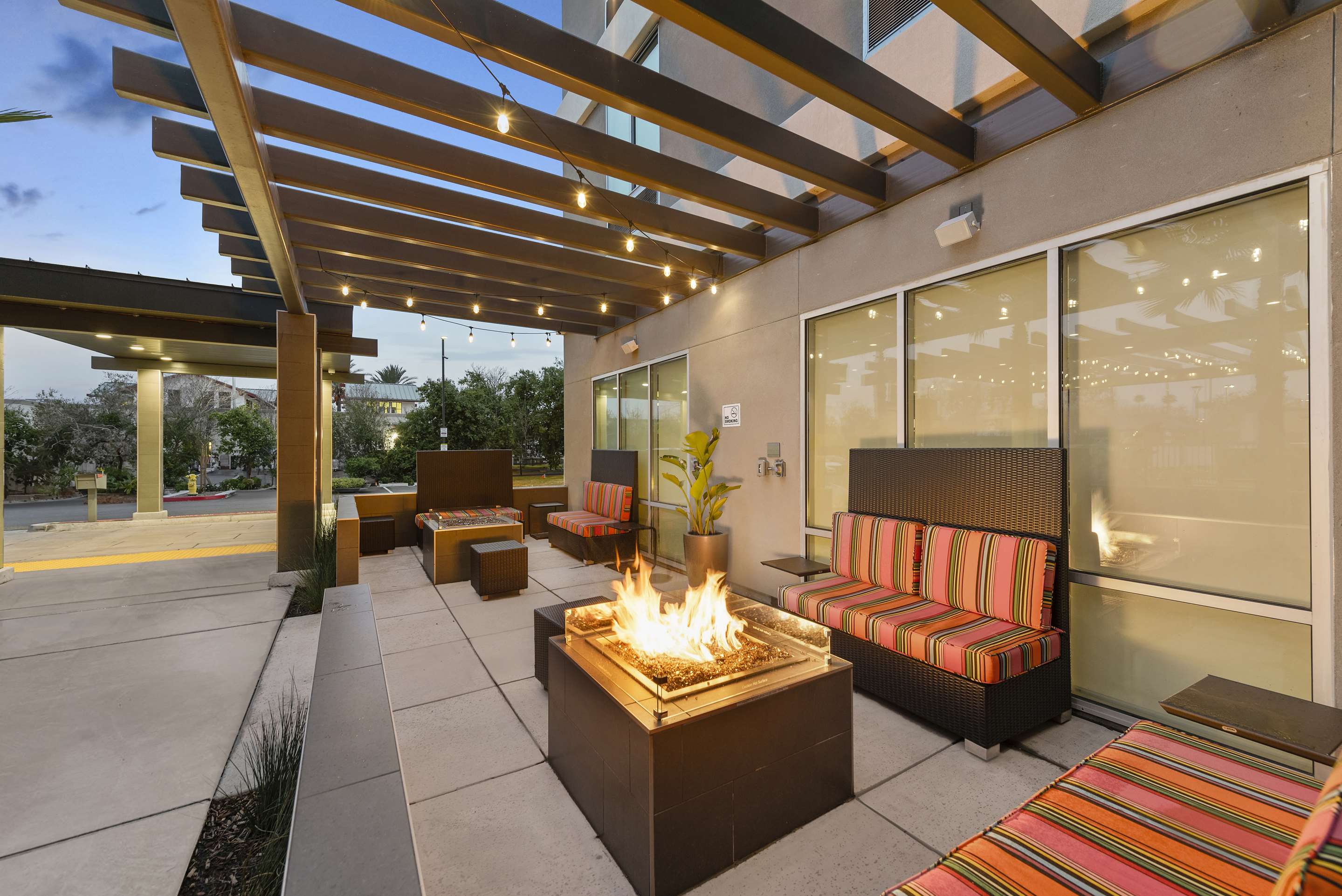 Exterior | Home2 Suites By Hilton San Bernardino