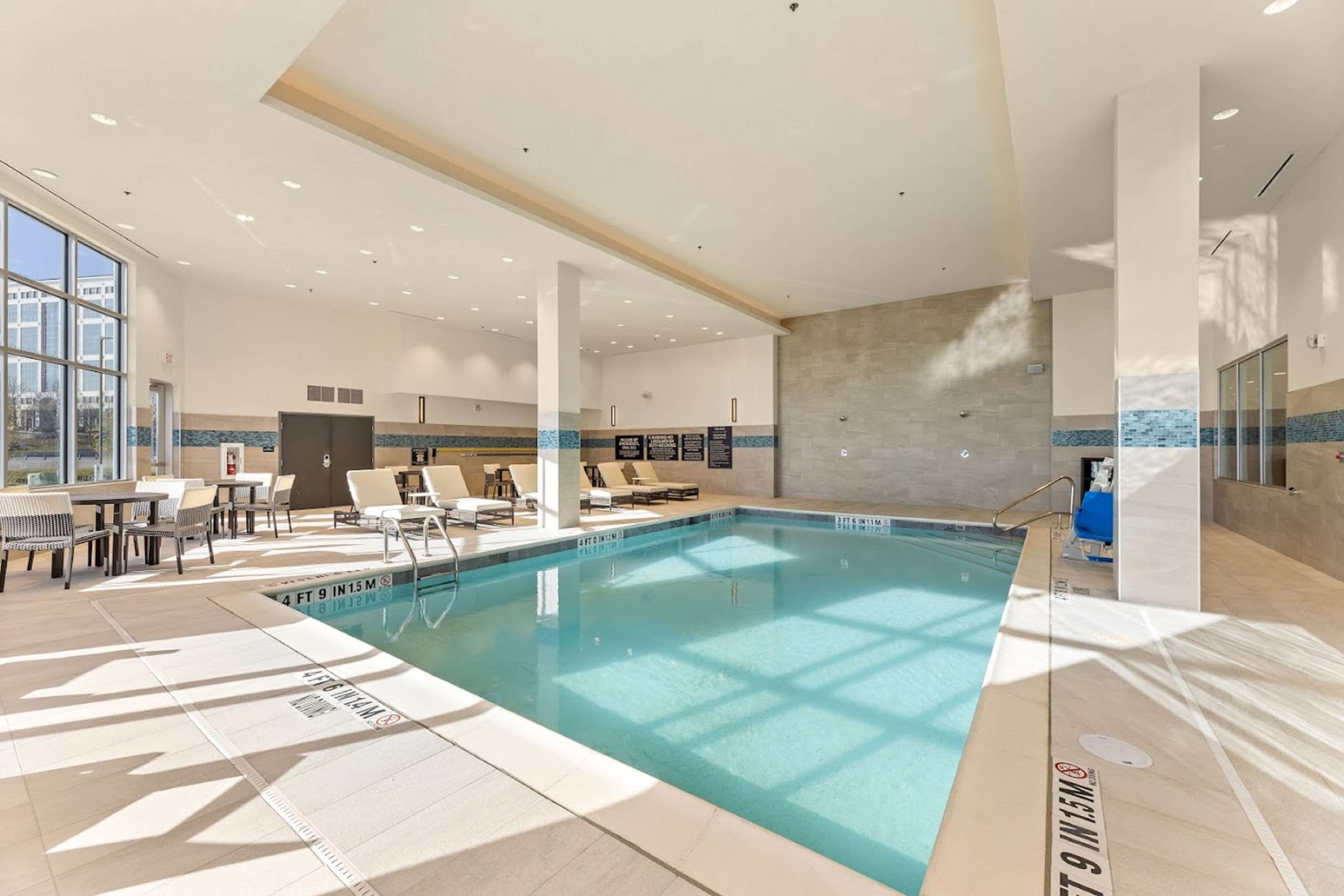 Pool | Embassy Suites by Hilton Irving Las Colinas
