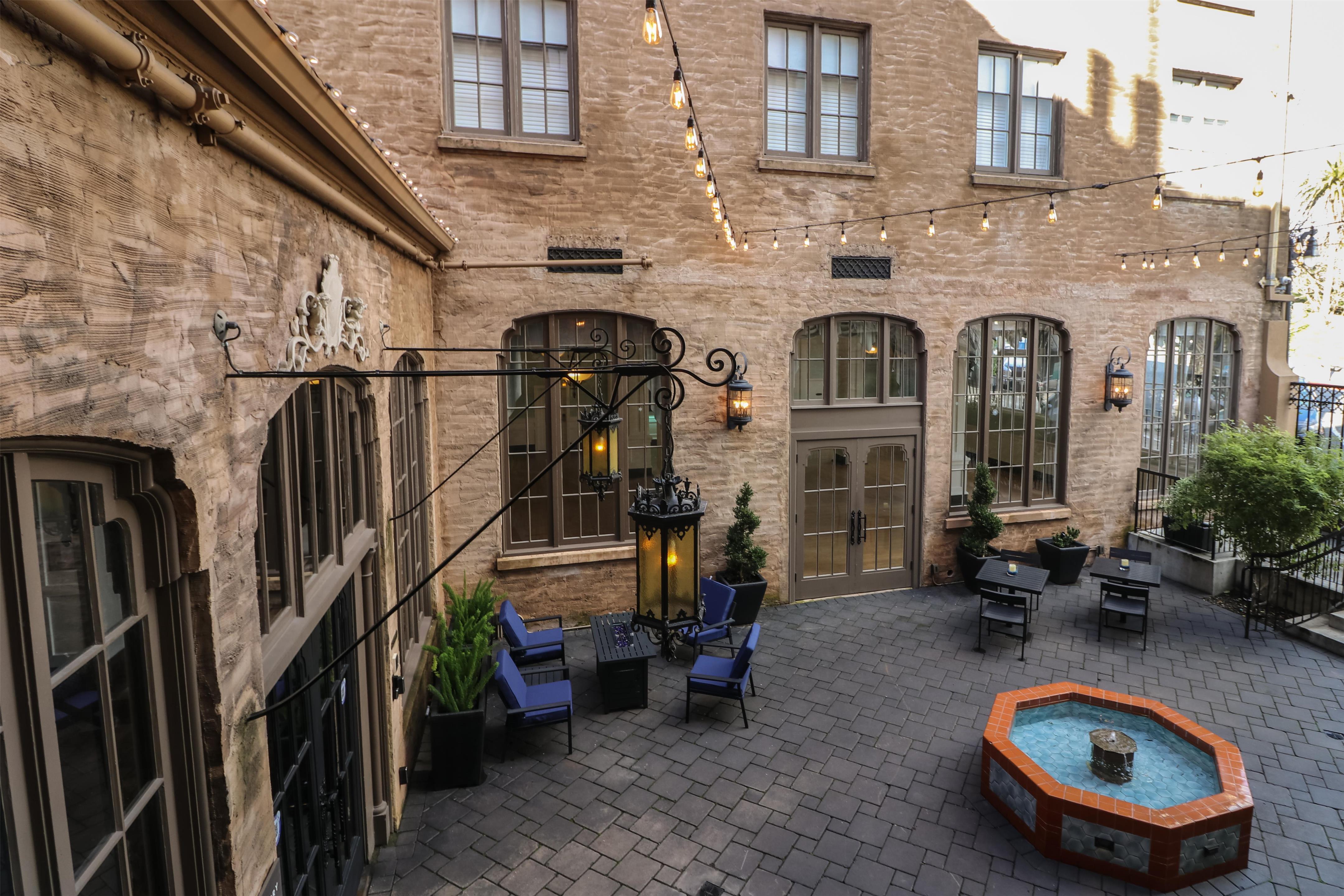 Exterior | Hotel Petaluma, Tapestry Collection by Hilton