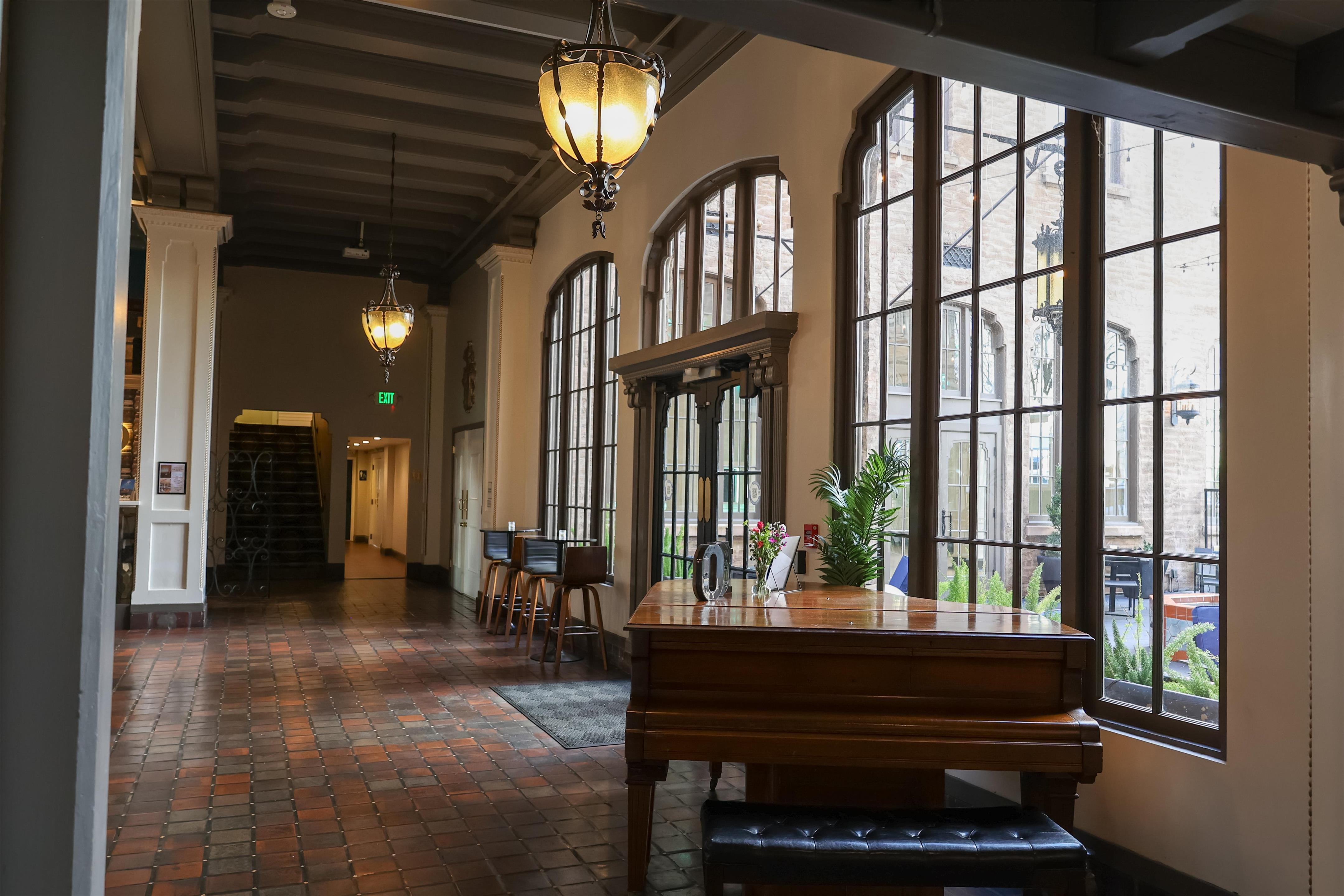 Lobby | Hotel Petaluma, Tapestry Collection by Hilton